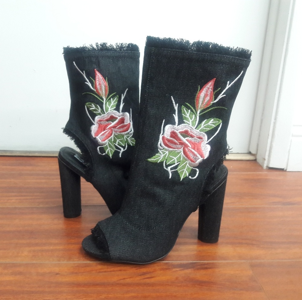 Cape Robbin peep toe boots
